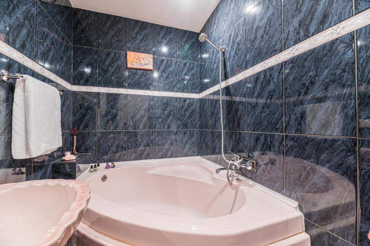 בראשוב Sabin Apartments Private Parking מראה חיצוני תמונה