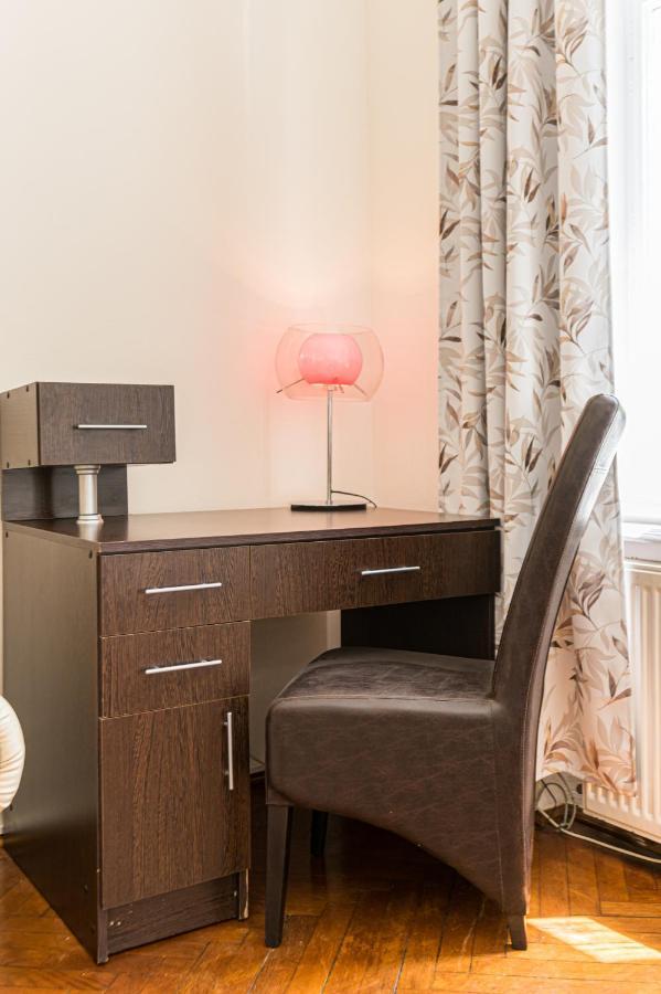 בראשוב Sabin Apartments Private Parking מראה חיצוני תמונה