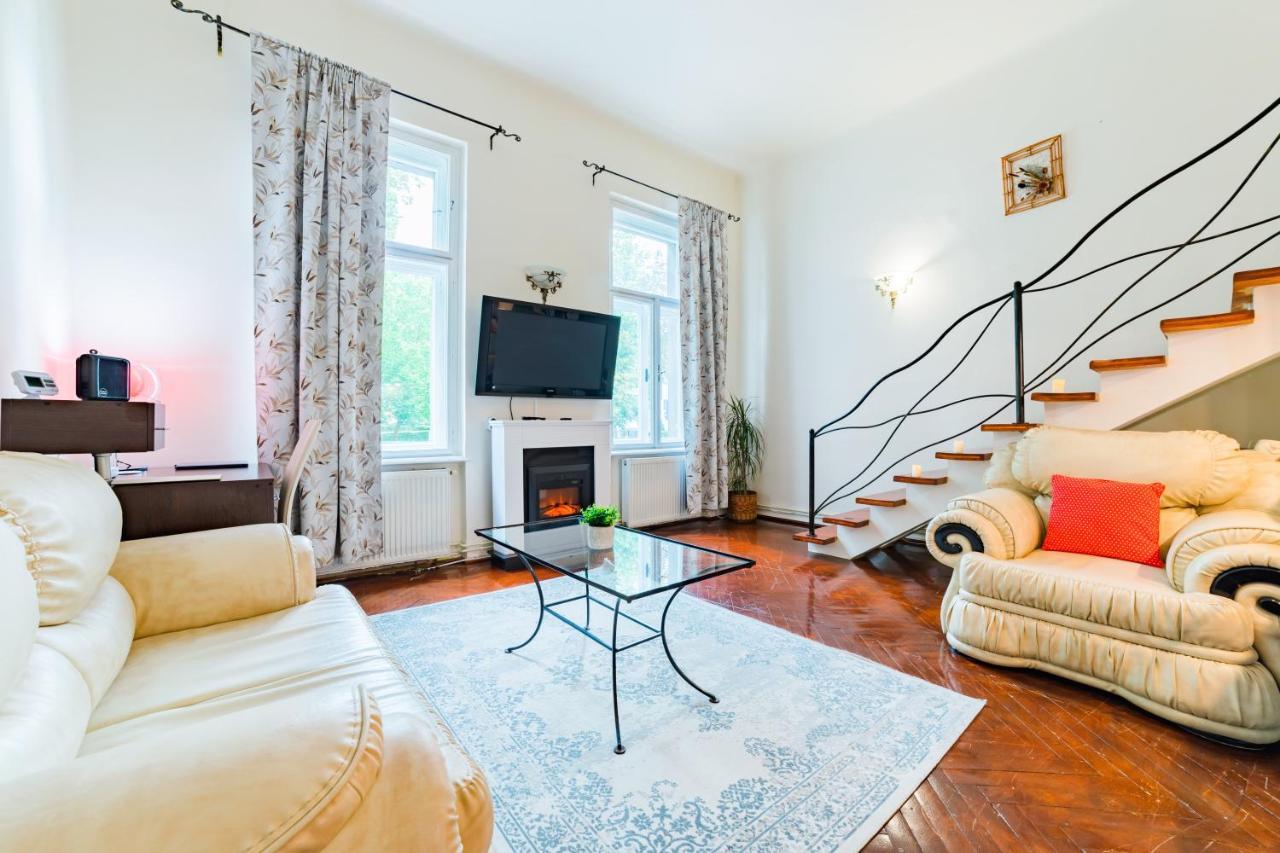 בראשוב Sabin Apartments Private Parking מראה חיצוני תמונה