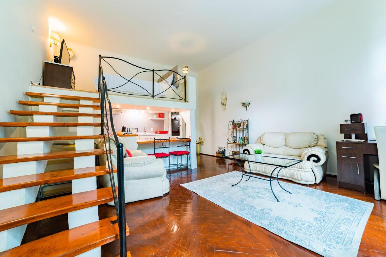 בראשוב Sabin Apartments Private Parking מראה חיצוני תמונה
