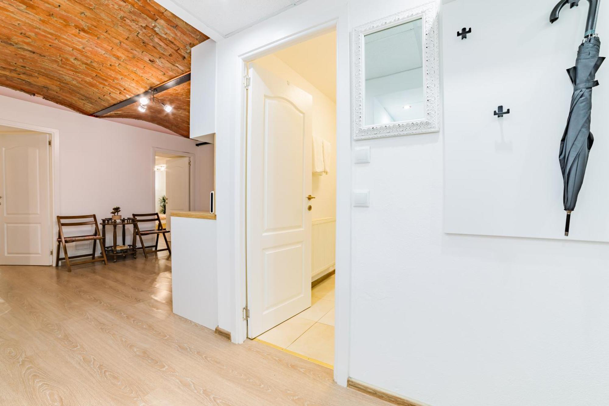 בראשוב Sabin Apartments Private Parking מראה חיצוני תמונה
