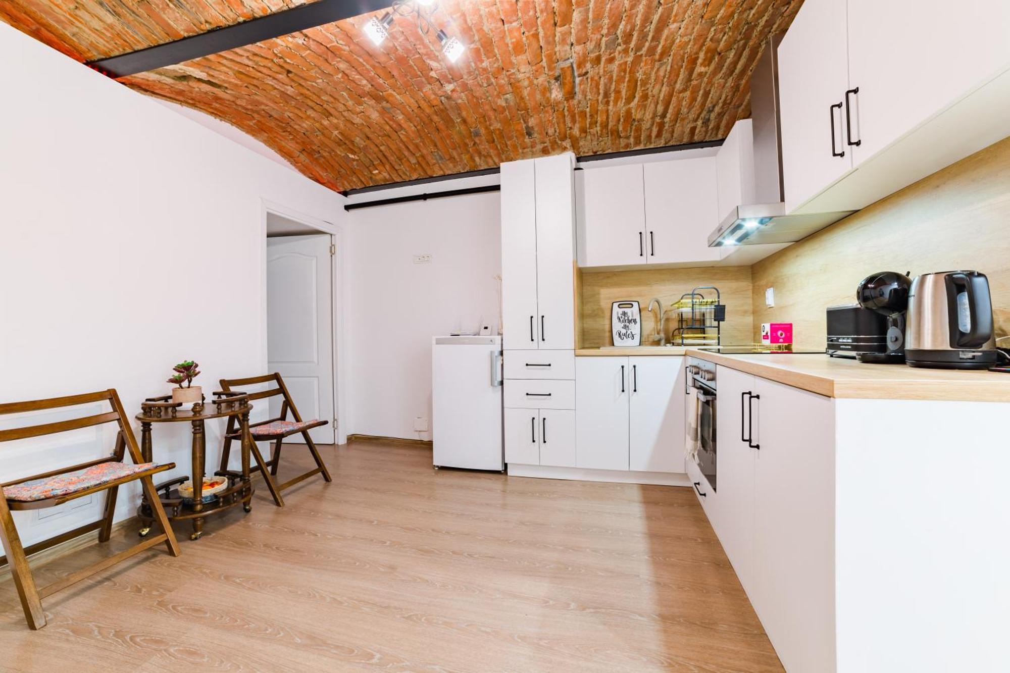 בראשוב Sabin Apartments Private Parking מראה חיצוני תמונה